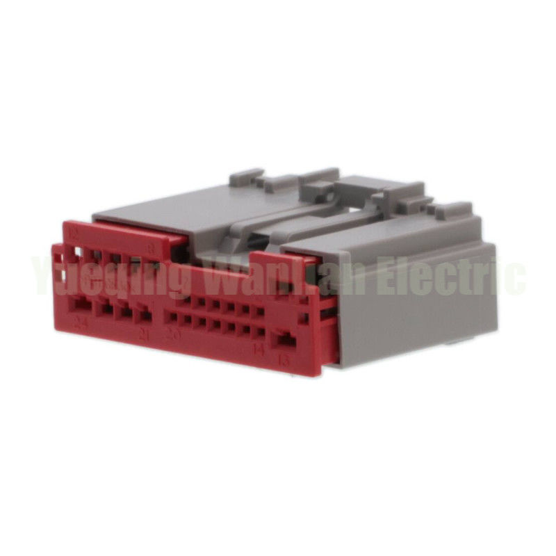 24 دبوس 30700-1244 السيارات السلك الكهربائي غير مغلق المكونات الموصلة AC التجميع الملحقات السيارات سوكيت السيارة