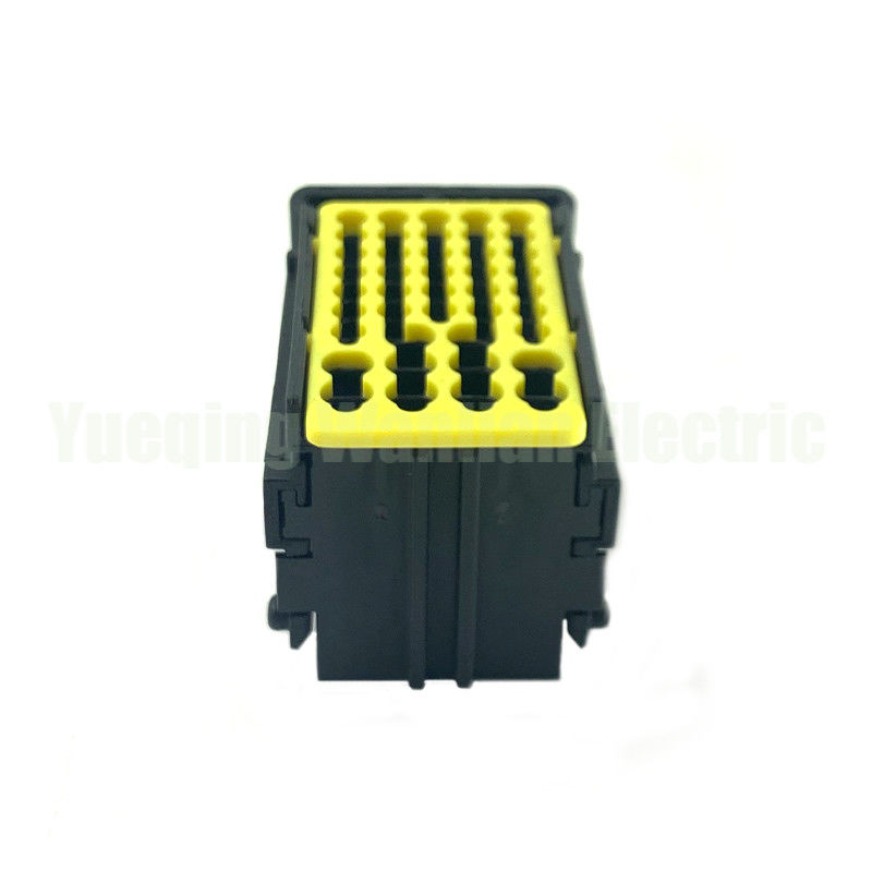42 دبوس 936421-2 ربط ECU للسيارات الكهربائية الأسود الإناث مقاومة للماء